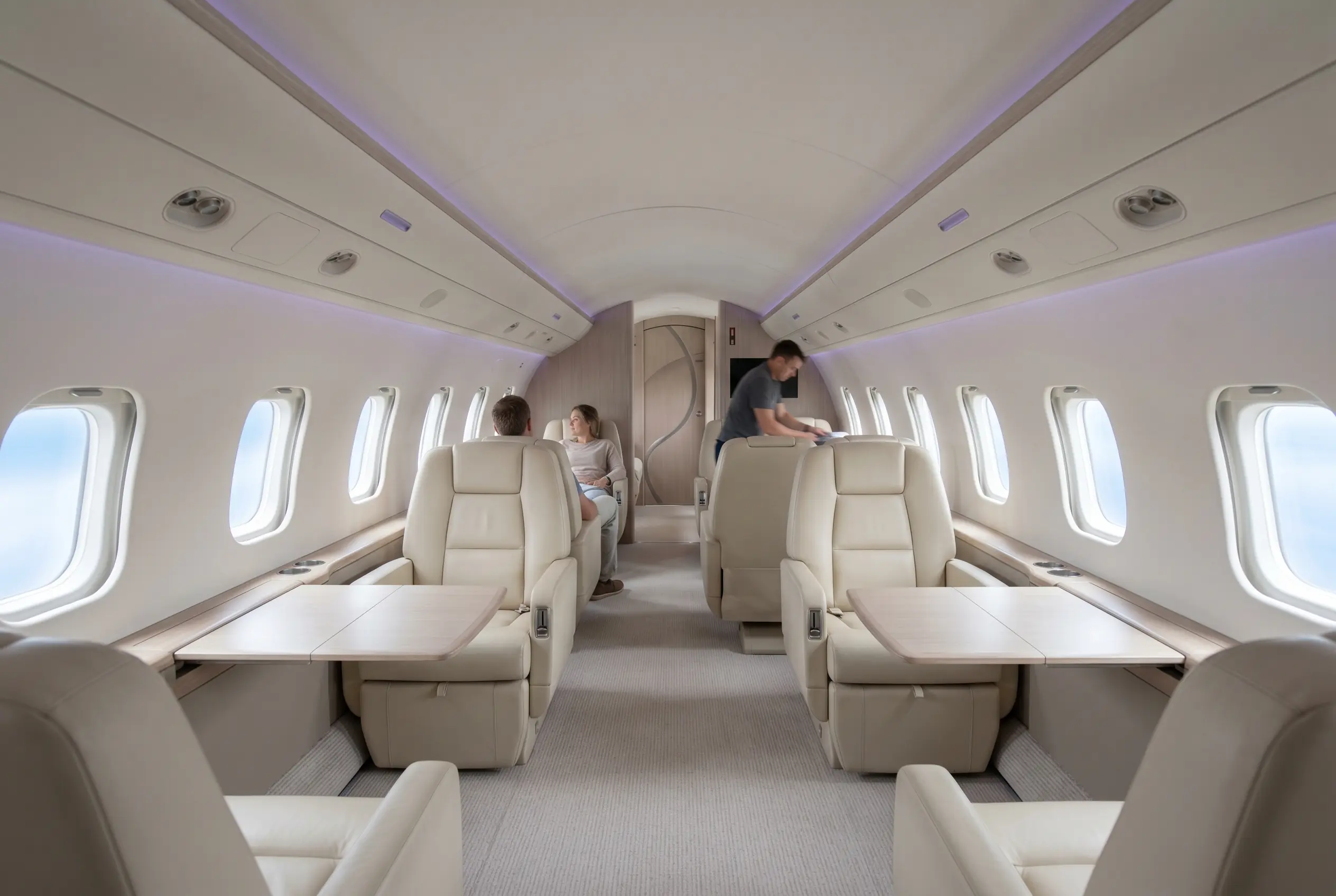 Bombardier Challenger 350 wide flat-floor cabin for a Miami to New York charter