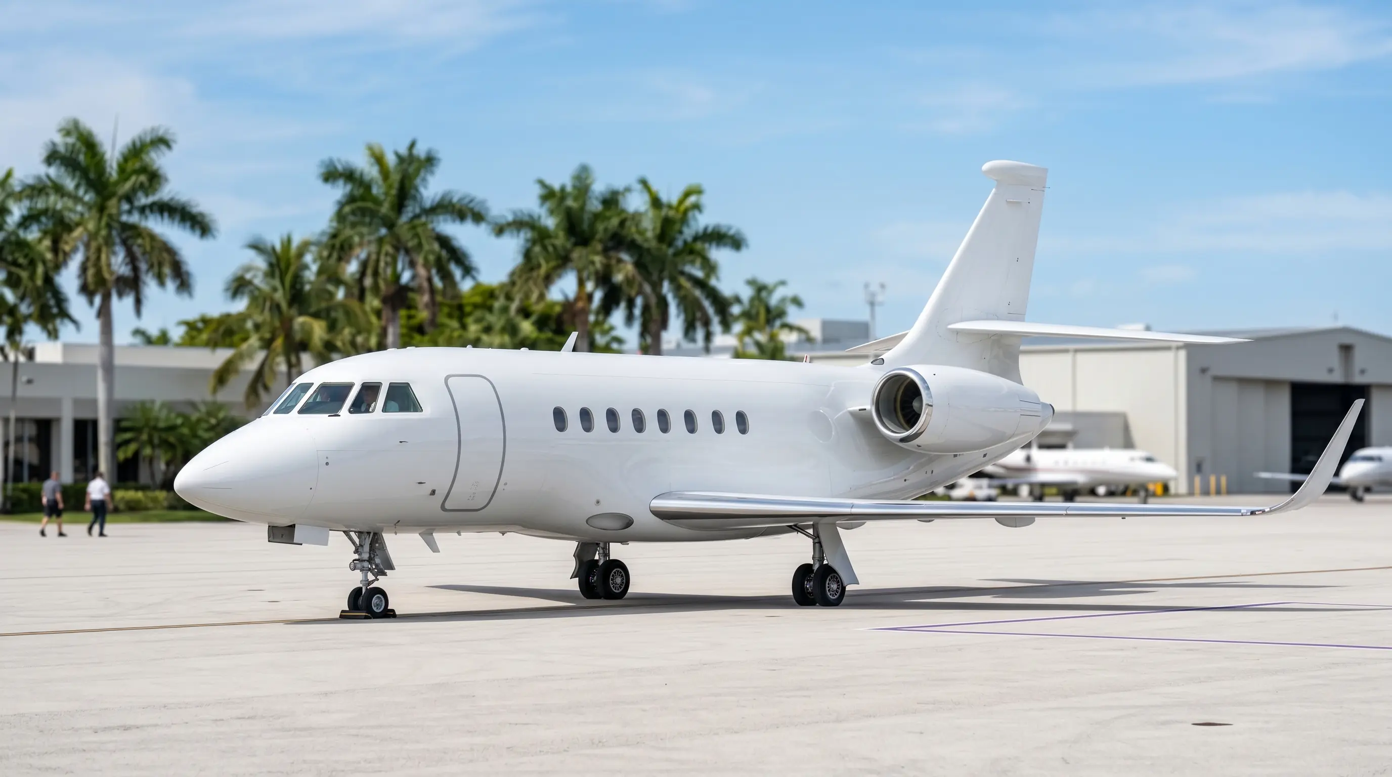Dassault Falcon 2000LXS Charter