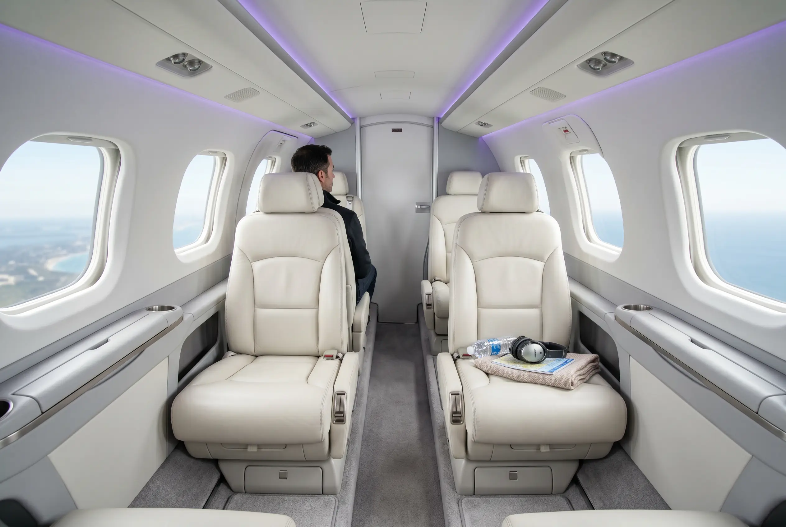 Piper M600/SLS cabin with leather seating set for a Miami to New York charter